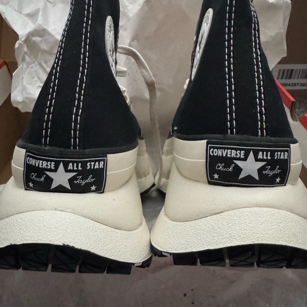 Size 9/10.5 Converse Black and Cream Traction Utility Hi Top AT-CX Sneakers - Picture 5 of 7